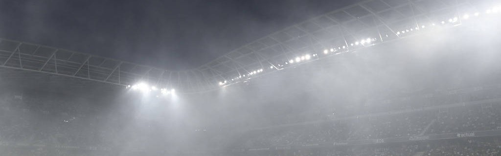 尼斯惨遭本菲卡双杀，主帅直言：欧冠舞台我们还不够格！